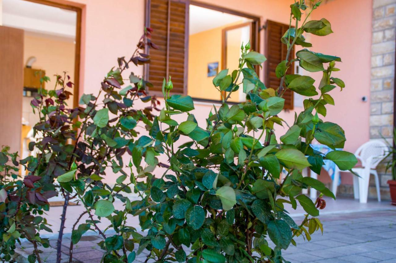 Apartmani A.Teskera Трогир Экстерьер фото