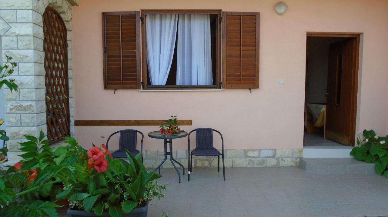 Apartmani A.Teskera Трогир Экстерьер фото